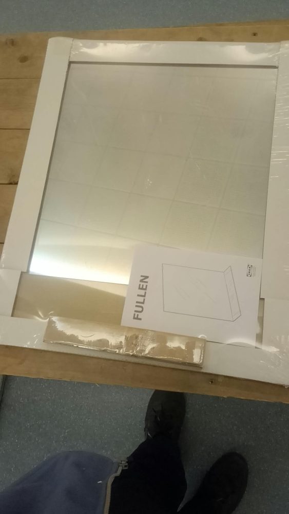 IKEA FULLEN Spiegel mit Glasablage (50x60 cm) – NEU & OVP!