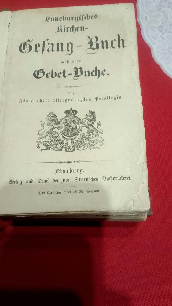 Antiquarian "Lüneburg" church singing book with a prayer book